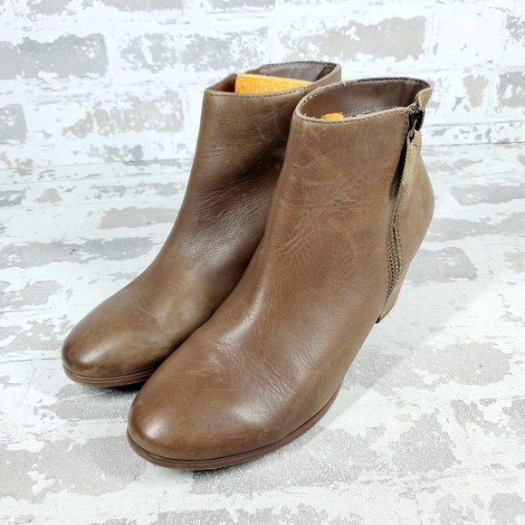 Crown Vintage Brown Leather Zip Up Block Heel Ankle Booties O273 - Picture 2 of 13